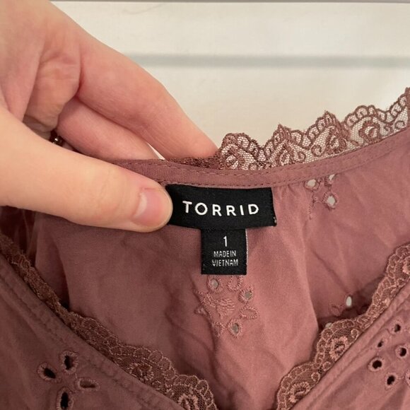 TORRID 1 Plus Size Sophie Eyelet Swing Cami Mauve Pink Lace Trim Summer Tank Top - Picture 4 of 16